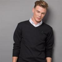 Arundel vneck sweater long sleeve